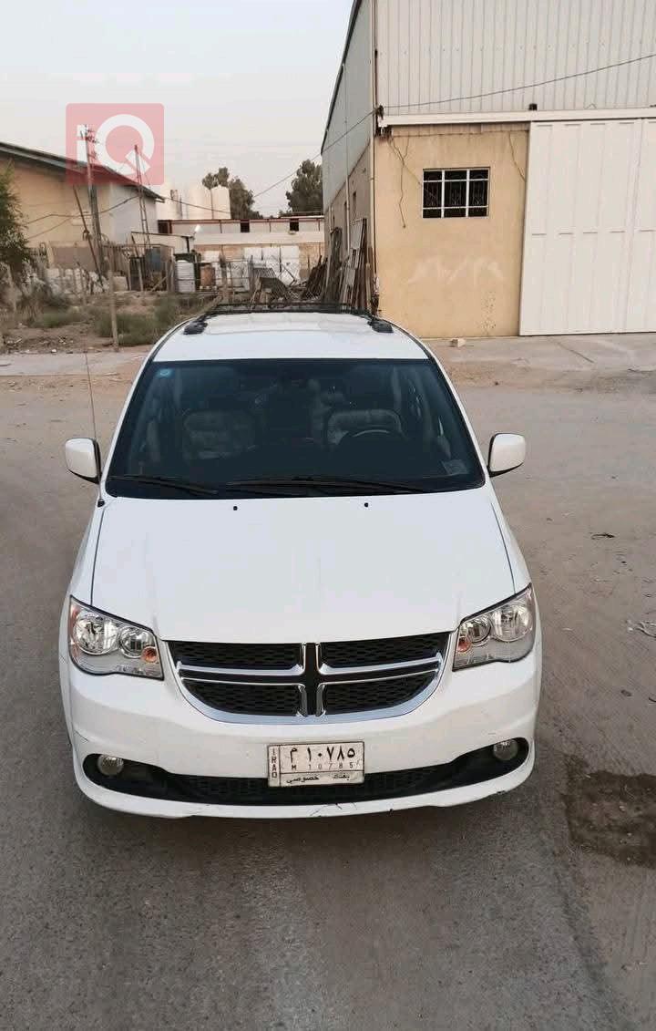 Dodge Caravan